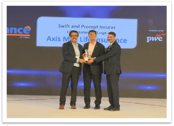 Axis Max Life adjudged “Swift & Prompt Insurer” in.png